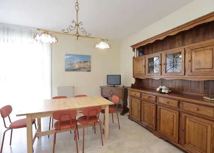 De Chi E De La Apartamento *